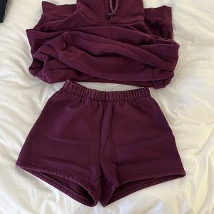 Aritzia set